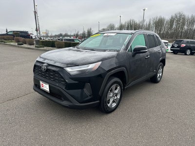 2025 Toyota RAV4 Hybrid XLE