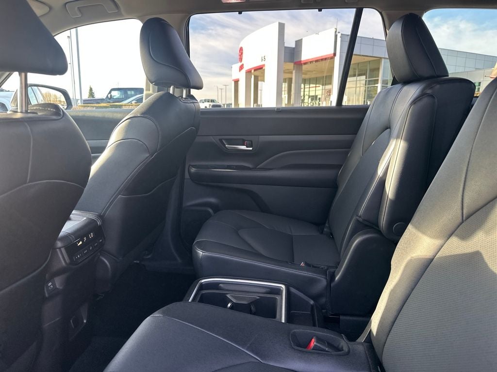 2025 Toyota Grand Highlander XLE