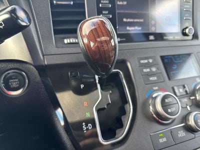 2020 Toyota Sienna Limited Premium 7 Passenger
