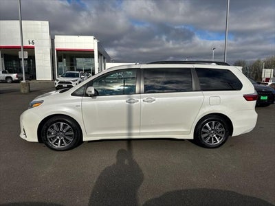 2020 Toyota Sienna Limited Premium 7 Passenger