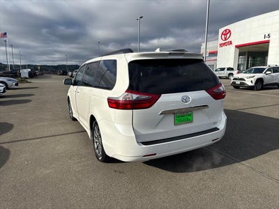 2020 Toyota Sienna Limited Premium 7 Passenger