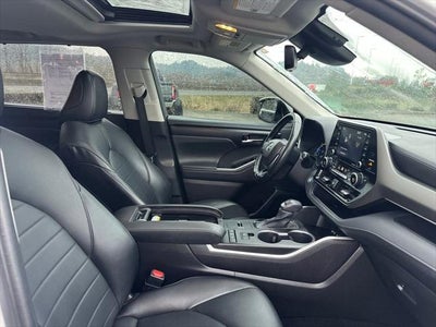 2021 Toyota Highlander Hybrid XLE