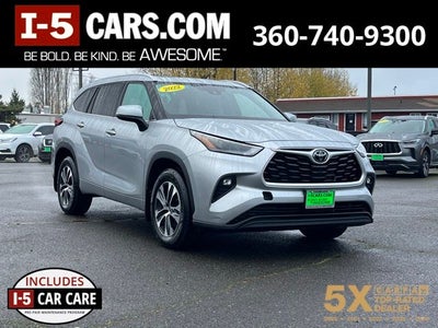 2022 Toyota Highlander XLE