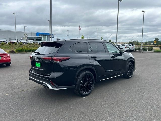 2025 Toyota Highlander XSE