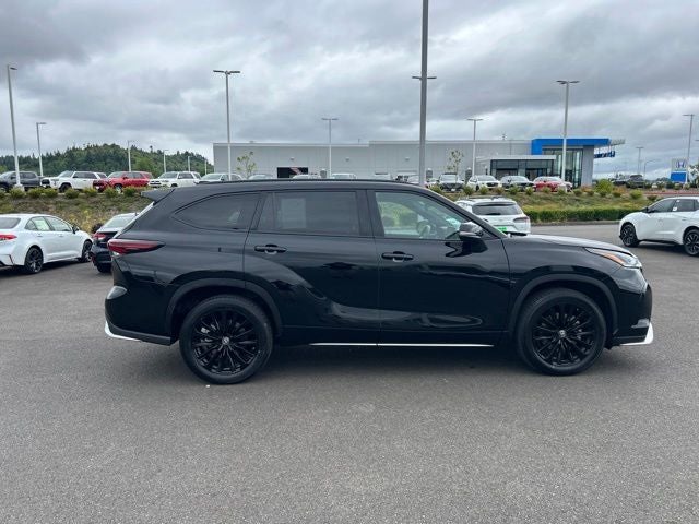 2025 Toyota Highlander XSE