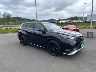 2025 Toyota Highlander XSE