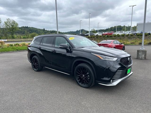 2025 Toyota Highlander XSE