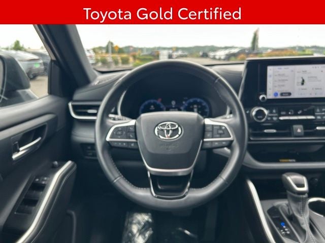 2025 Toyota Highlander XSE