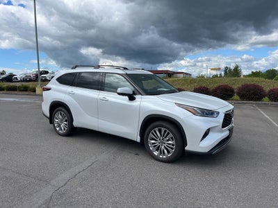 2024 Toyota Highlander Platinum