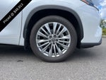 2024 Toyota Highlander Platinum