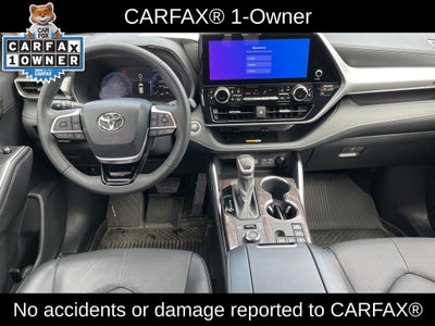 2024 Toyota Highlander Platinum