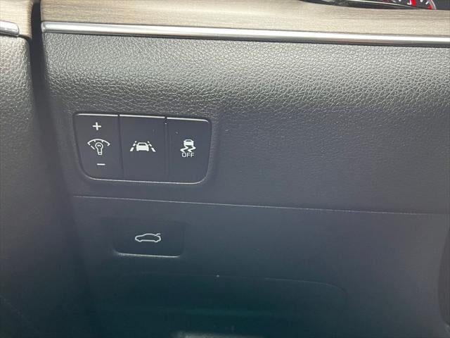 2022 Kia K5 EX