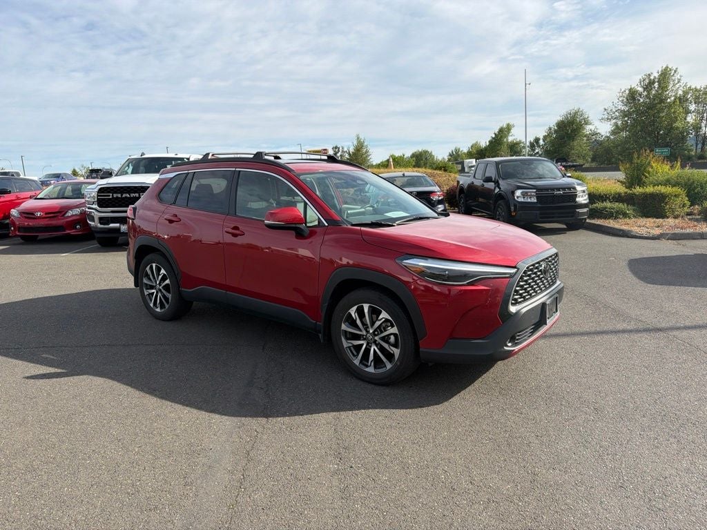 2023 Toyota Corolla Cross XLE