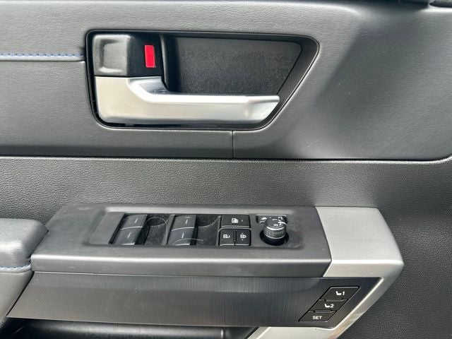 2025 Toyota Sequoia Platinum