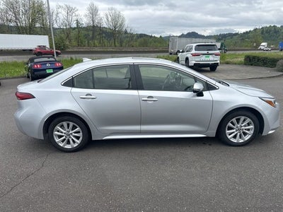 2025 Toyota Corolla Hybrid XLE