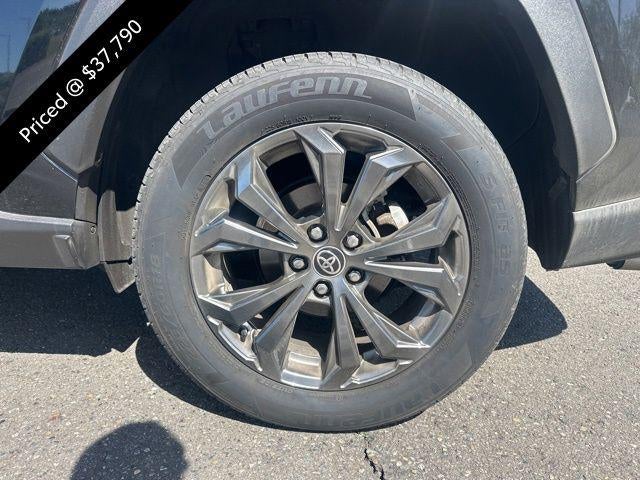 2023 Toyota RAV4 Hybrid XLE Premium