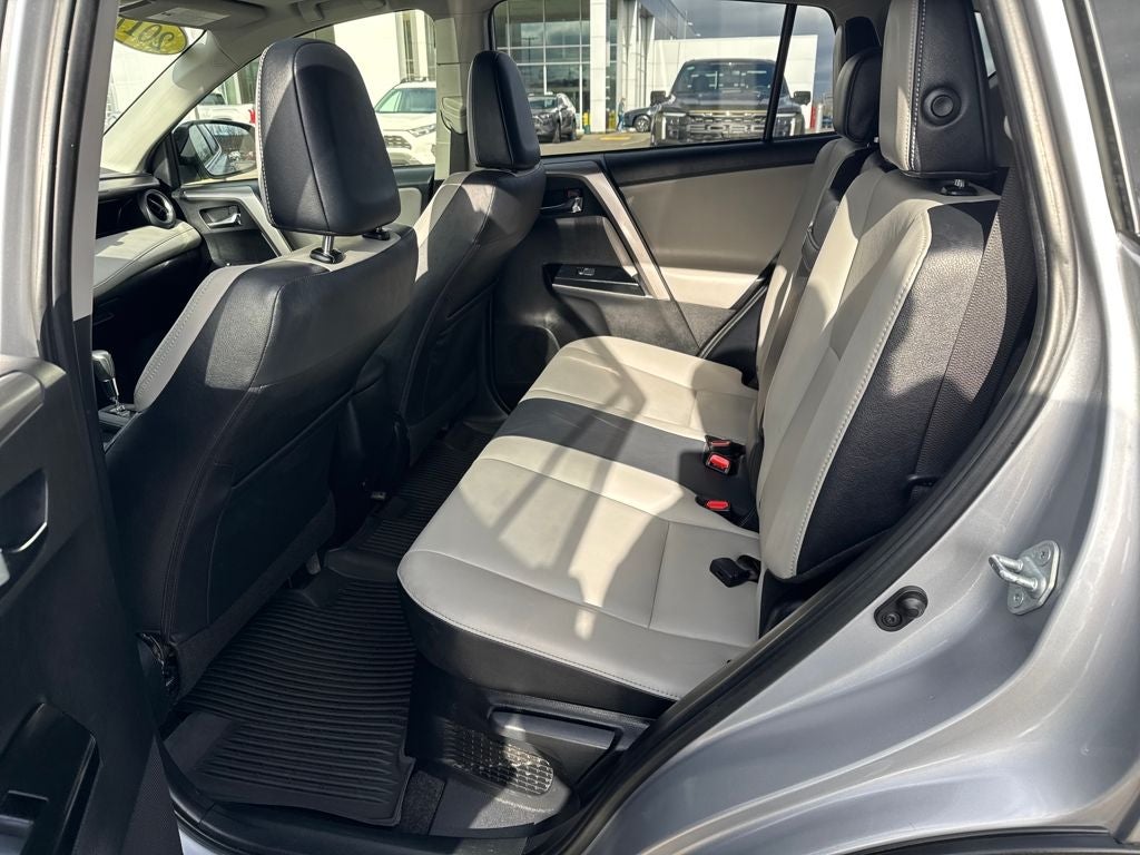 2017 Toyota RAV4 Hybrid Limited