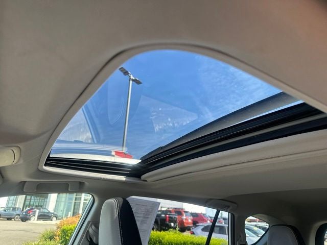 2017 Toyota RAV4 Hybrid XLE