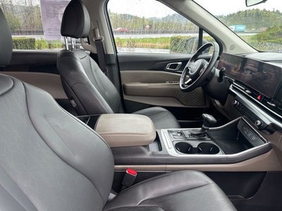 2025 Kia Carnival LXS