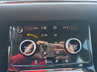 2023 Land Rover Range Rover Evoque R-Dynamic SE