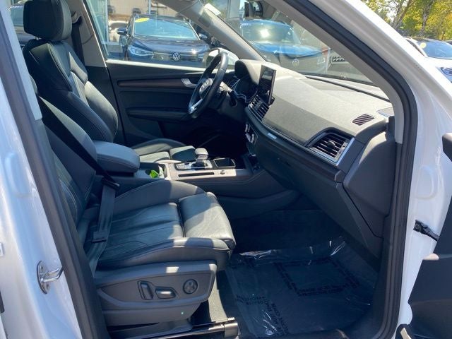 2024 Audi Q5 45 S line Premium quattro