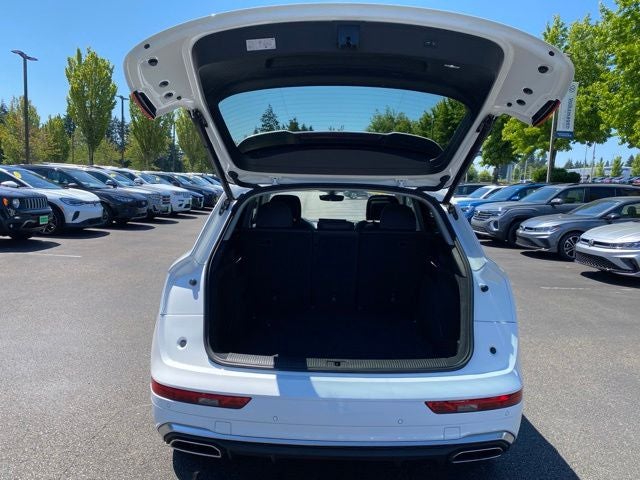 2024 Audi Q5 45 S line Premium quattro