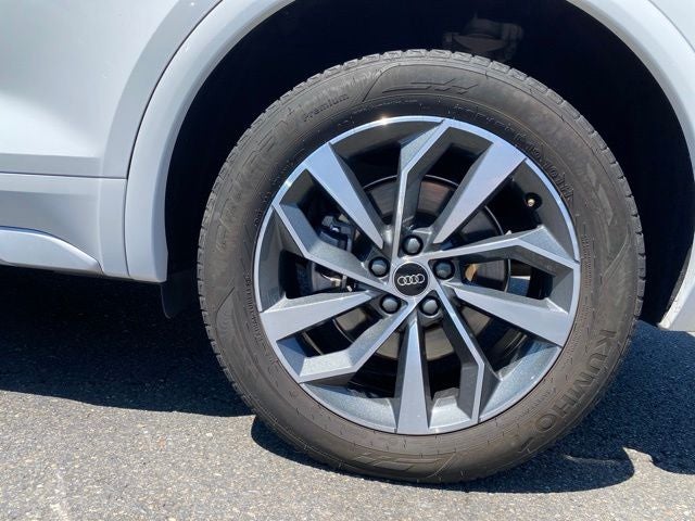 2024 Audi Q5 45 S line Premium quattro