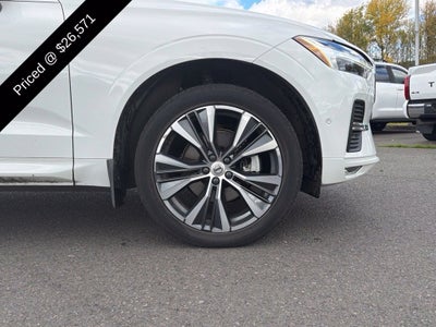 2022 Volvo XC60 B5 Momentum