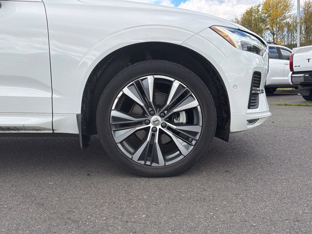 2022 Volvo XC60 B5 Momentum