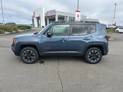 2023 Jeep Renegade Trailhawk