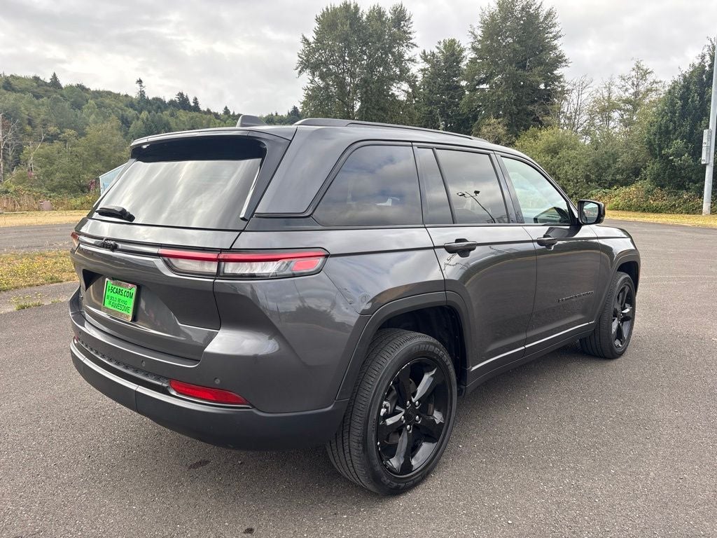 2023 Jeep Grand Cherokee Altitude 4x4