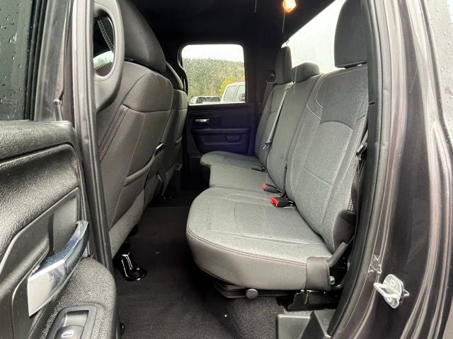 2022 RAM 1500 Classic Warlock Quad Cab 4x4 6'4' Box