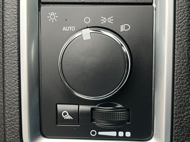 2022 RAM 1500 Classic Warlock Quad Cab 4x4 6'4' Box