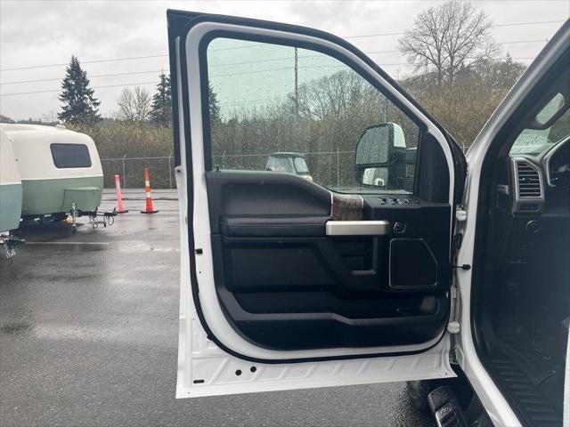 2017 Ford F-350 Lariat