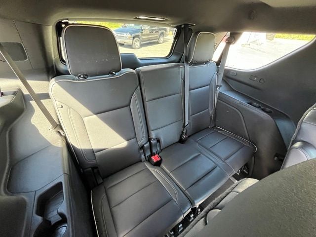2024 GMC Yukon 4WD SLT