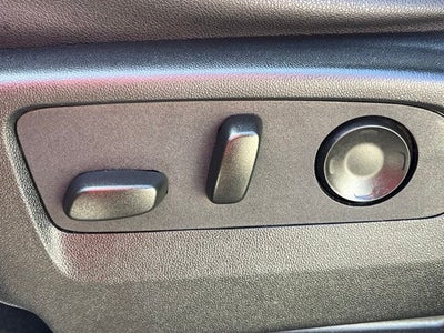 2024 GMC Yukon 4WD SLT