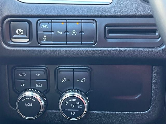 2024 GMC Yukon 4WD SLT