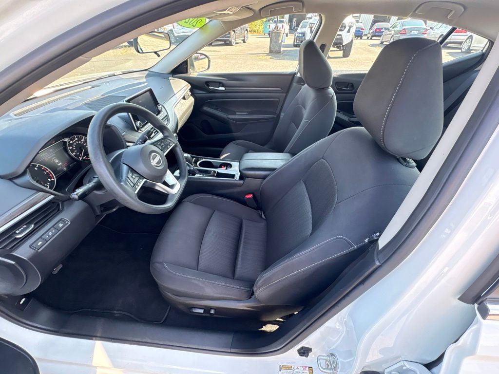 2024 Nissan Altima SV FWD
