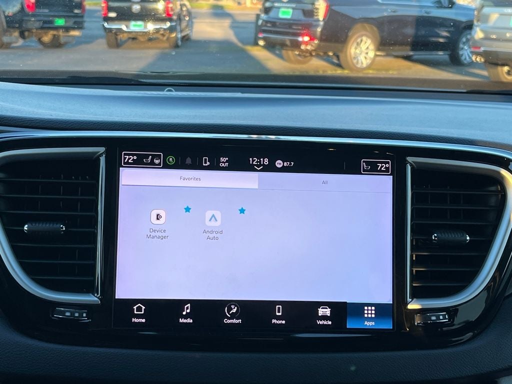 2022 Chrysler Pacifica Touring L