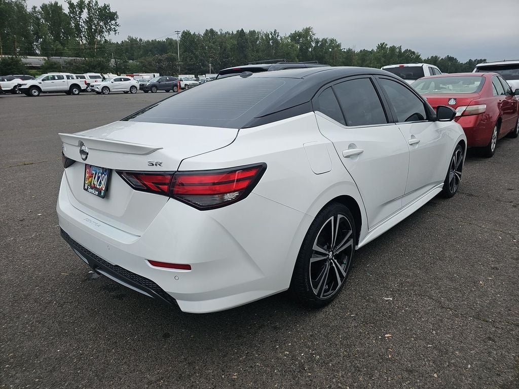 2022 Nissan Sentra SR Xtronic CVT
