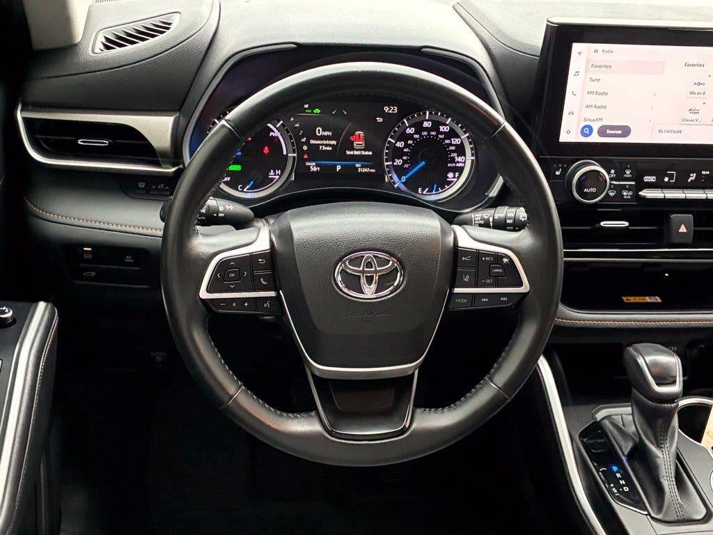 2023 Toyota Highlander Hybrid Hybrid XLE Bronze