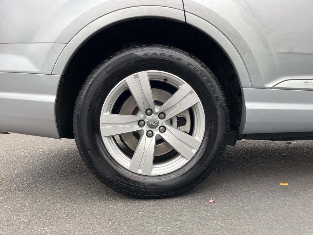 2019 Audi Q7 45 SE Premium