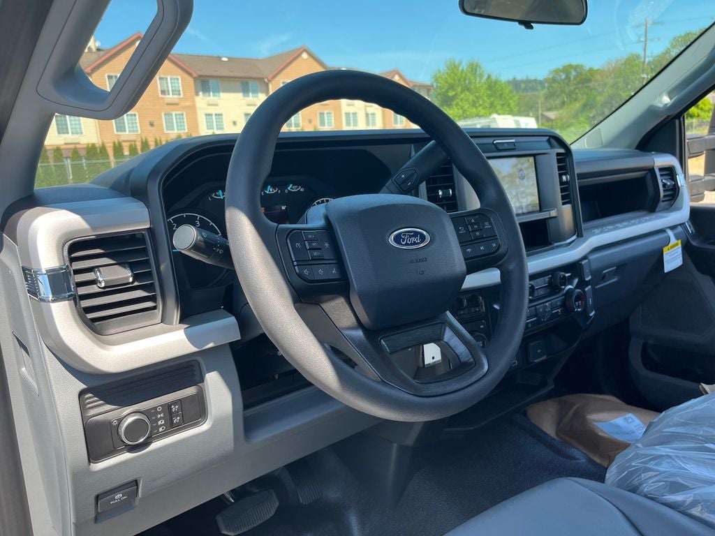 2026 Ford F-450SD DRW