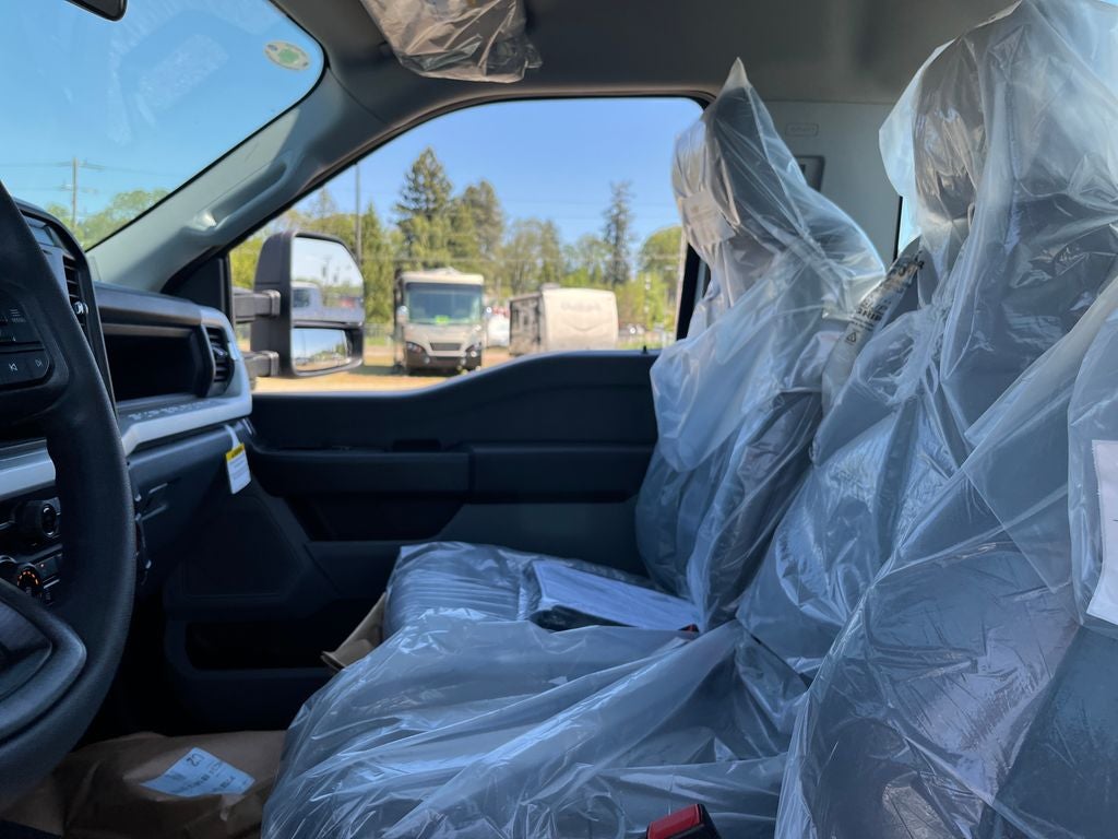2026 Ford F-450SD DRW