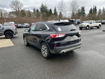 2022 Ford Escape Hybrid Titanium