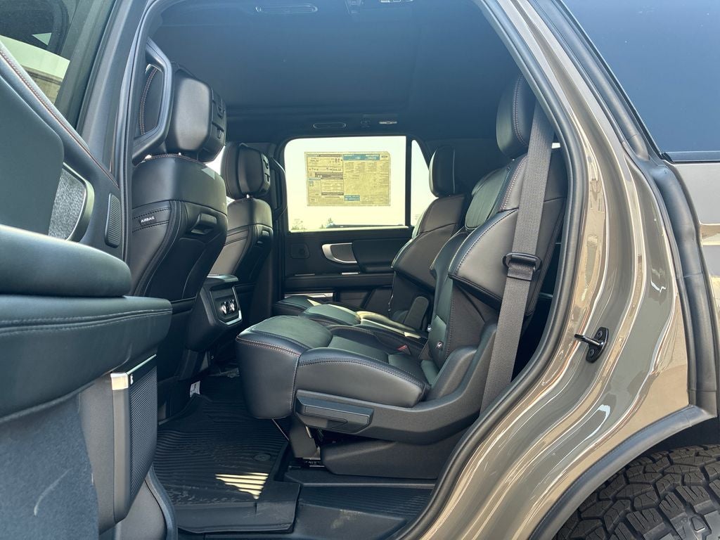 2027 Ford Expedition Tremor