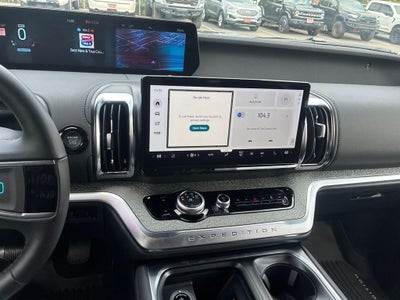 2027 Ford Expedition Tremor