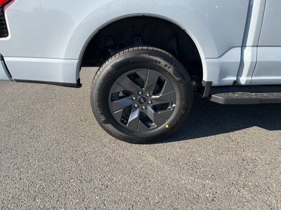 2025 Ford F-150 Lightning Lariat