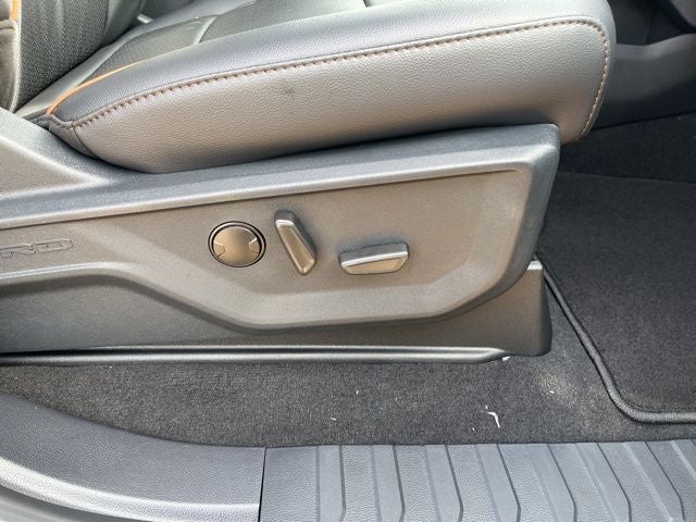 2025 Ford F-250SD Lariat