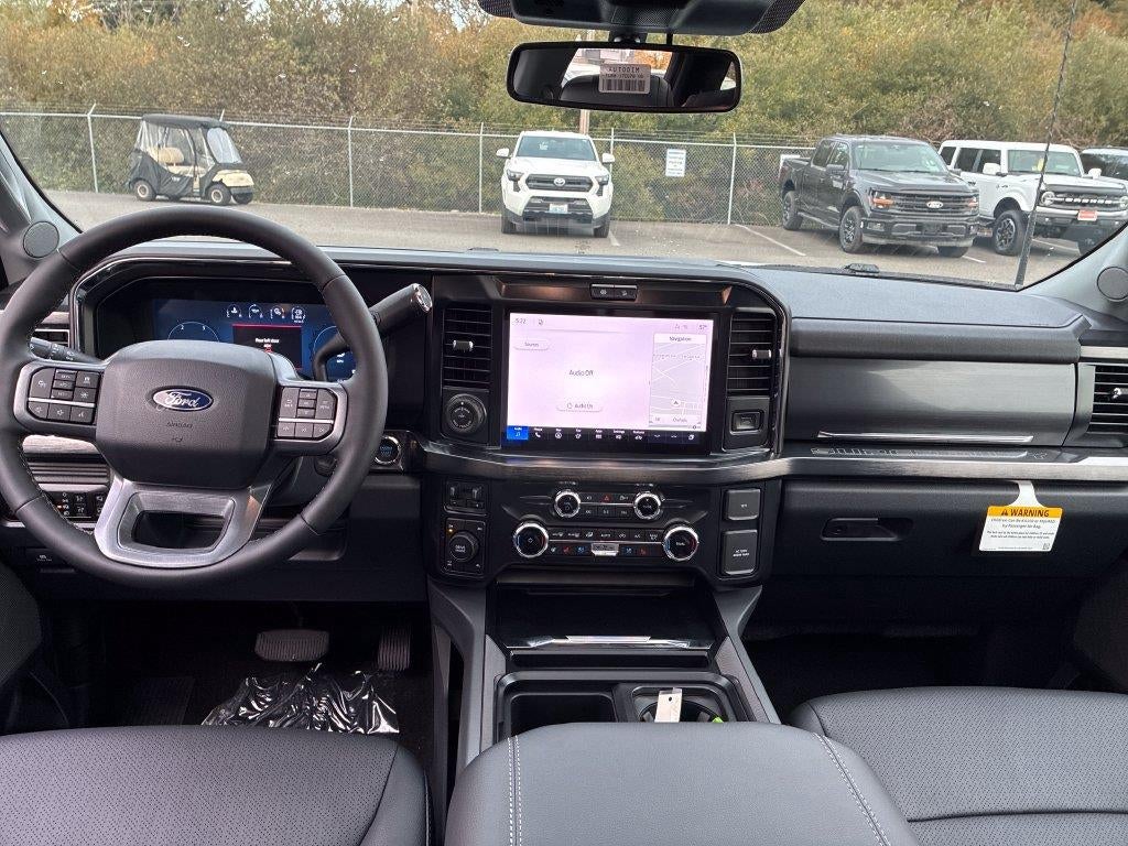 2027 Ford Super Duty F-350 Lariat